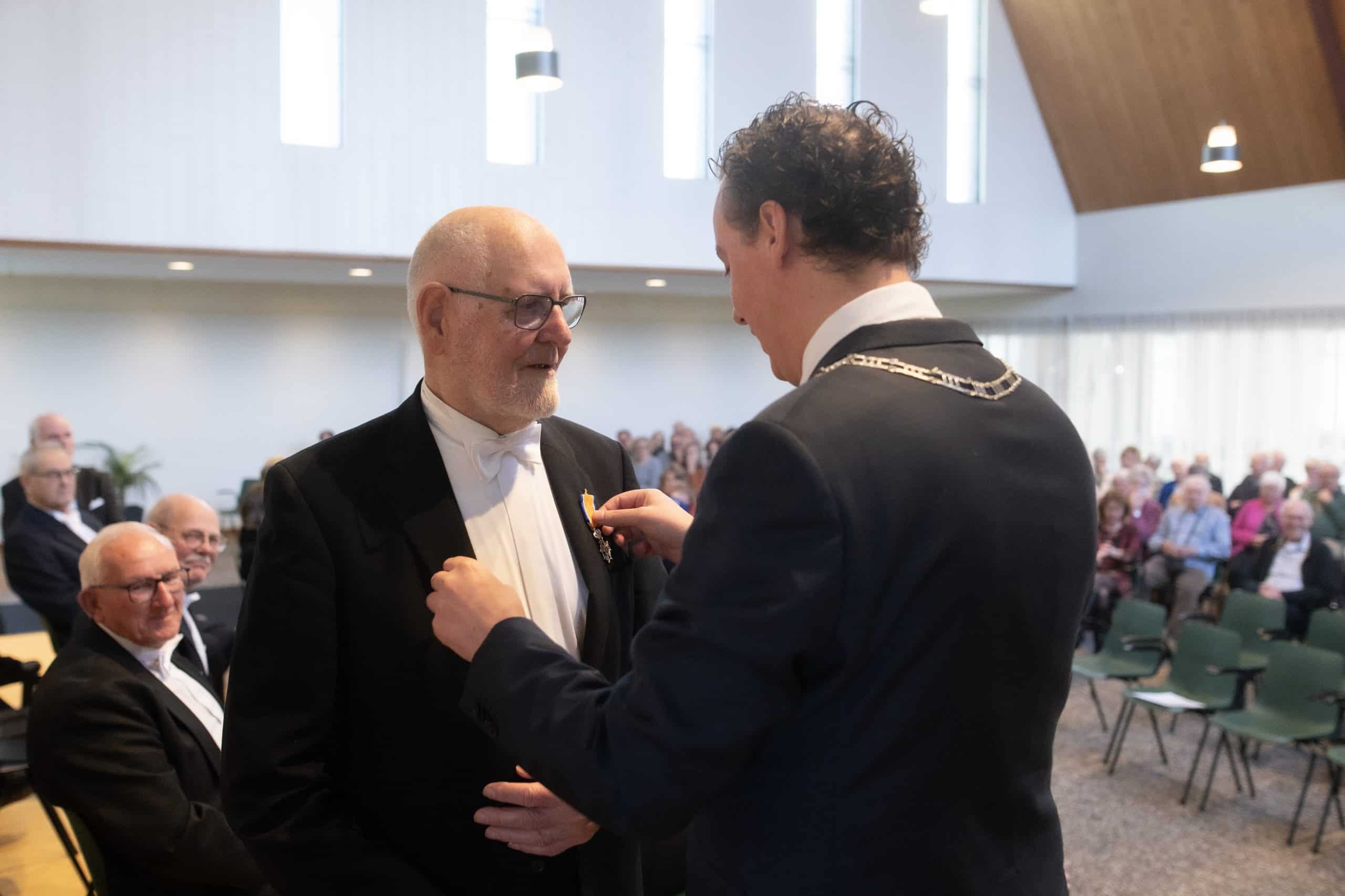 Koninklijke onderscheiding - Jannes Lopers